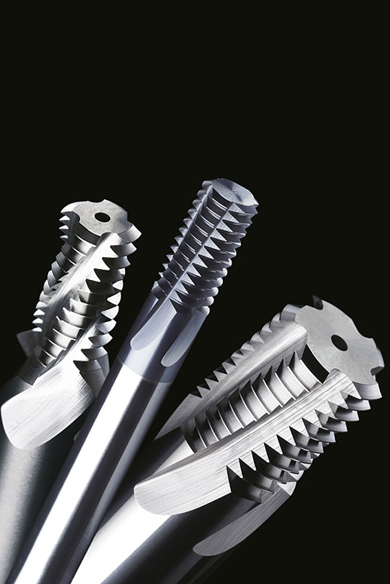 Prises de vue studio photo | Horlogerie, Industrie | Villars Graphic